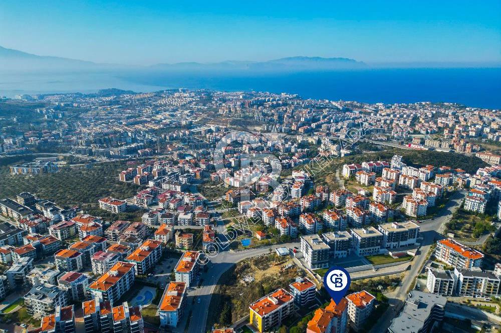 Emsallerinin Altında Kuşadası'nda Satılık Geniş Masrafsız 3+1 Daire