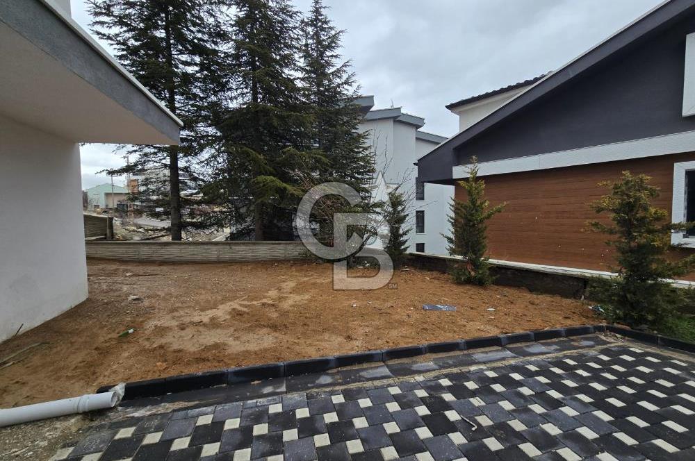 İNCEK TAŞPINAR'DA BULVARA ÇOK YAKIN KONUMDA KİRALIK 2+1 DAİRE