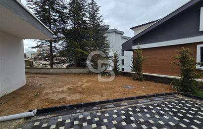 İNCEK TAŞPINAR'DA BULVARA ÇOK YAKIN KONUMDA KİRALIK 2+1 DAİRE