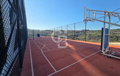 VADİ İZMİT'TE MÜSTAKİL TADINDA HAVUZ MANZARALI 2+1 SATILIK DAİRE