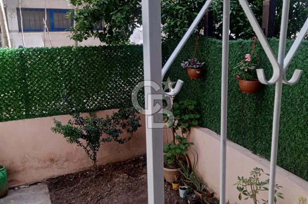 Karşıyaka Bahariye Mahallesi 2+1 Müstakil Bahçeli Kiralık Daire