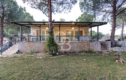 Dikili Turizm İmarlı İçinde 3 Adet Çiftlik Evi 11.450M2 Satılık