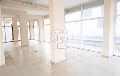 Seyrek Kafeler Sokağı Satılık 255 M2 Dükkan