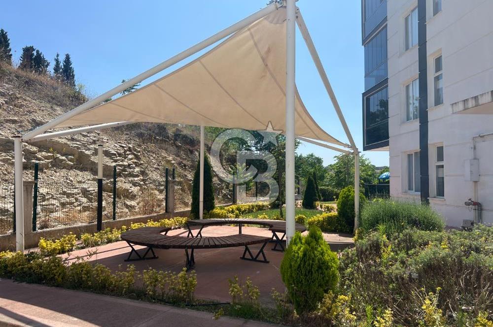 VADİ İZMİT'TE MÜSTAKİL TADINDA HAVUZ MANZARALI 2+1 SATILIK DAİRE