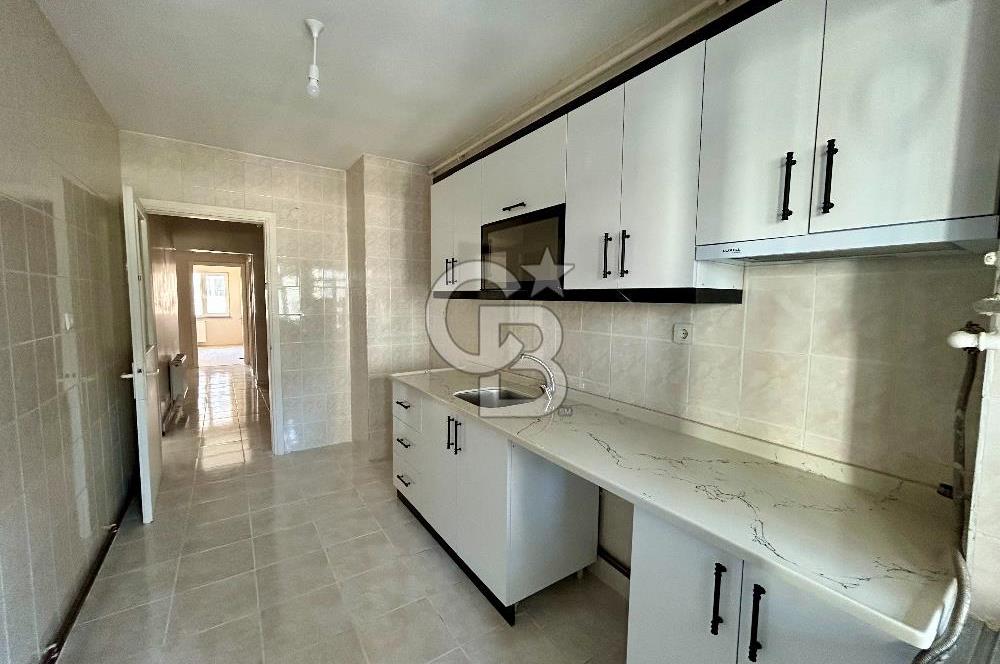 Beylikdüzü Barış Mah. Kiralık 3+1 Köşe Daire Merkezi Konumda