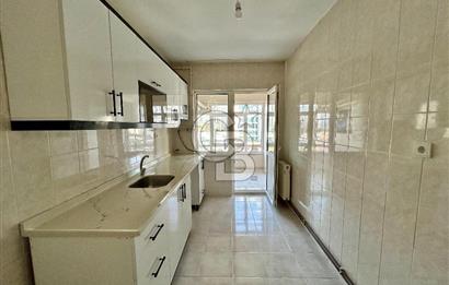 Beylikdüzü Barış Mah. Kiralık 3+1 Köşe Daire Merkezi Konumda