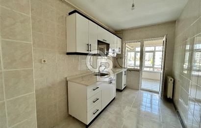 Beylikdüzü Barış Mah. Kiralık 3+1 Köşe Daire Merkezi Konumda