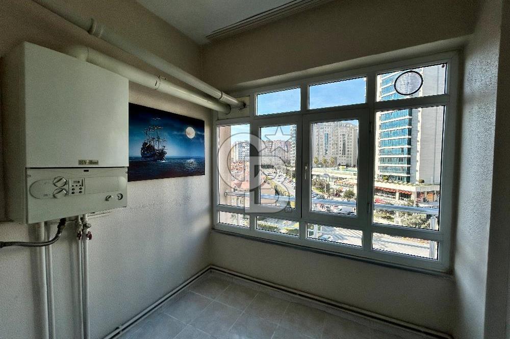 Beylikdüzü Barış Mah. Kiralık 3+1 Köşe Daire Merkezi Konumda