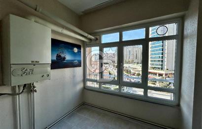 Beylikdüzü Barış Mah. Kiralık 3+1 Köşe Daire Merkezi Konumda