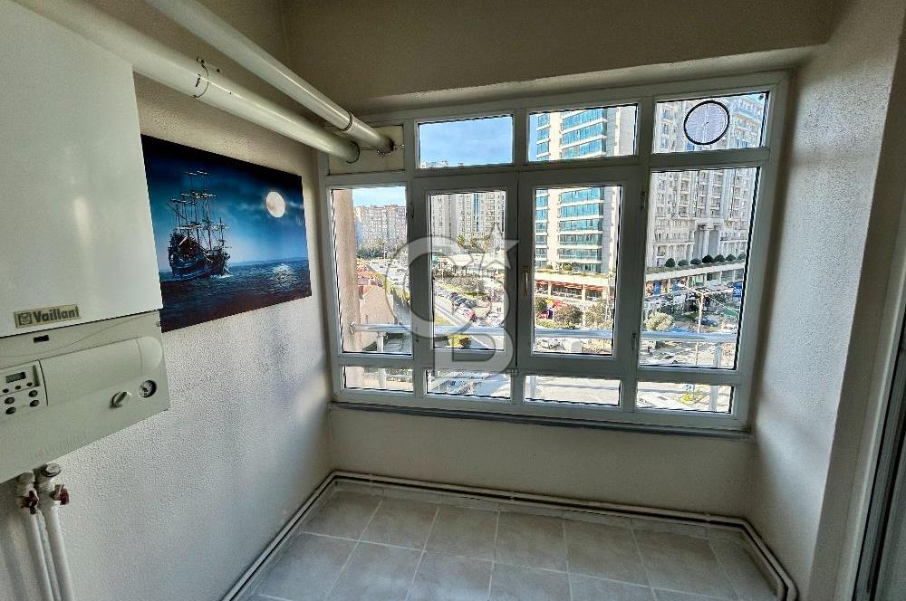 Beylikdüzü Barış Mah. Kiralık 3+1 Köşe Daire Merkezi Konumda