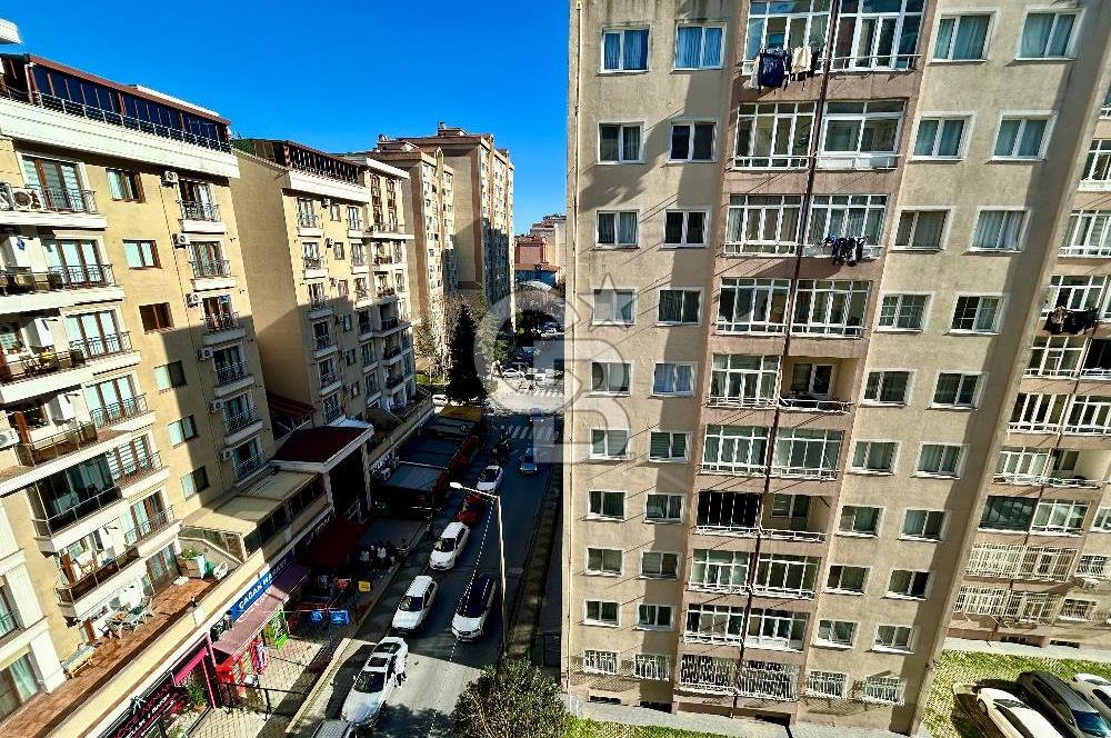 Beylikdüzü Barış Mah. Kiralık 3+1 Köşe Daire Merkezi Konumda