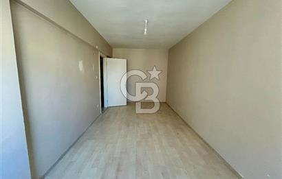 Beylikdüzü Barış Mah. Kiralık 3+1 Köşe Daire Merkezi Konumda