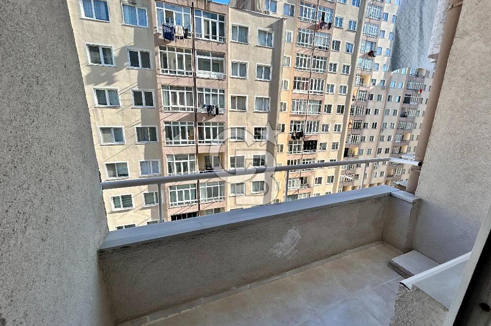 Beylikdüzü Barış Mah. Kiralık 3+1 Köşe Daire Merkezi Konumda