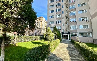 Beylikdüzü Barış Mah. Kiralık 3+1 Köşe Daire Merkezi Konumda