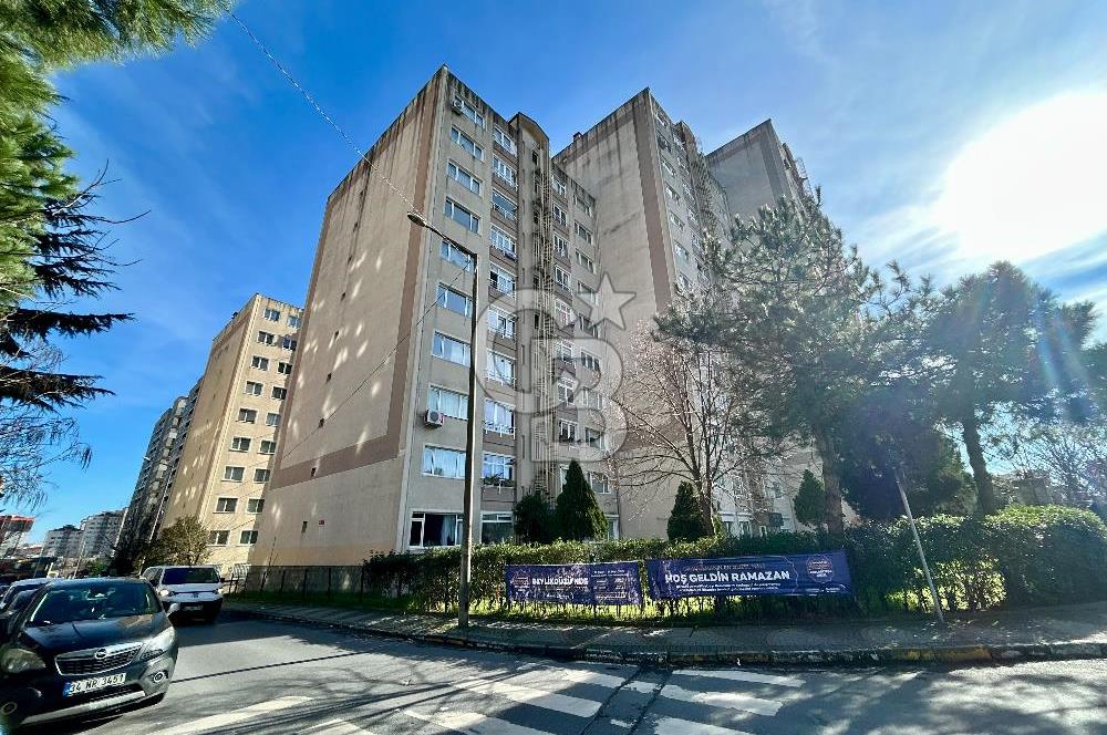 Beylikdüzü Barış Mah. Kiralık 3+1 Köşe Daire Merkezi Konumda