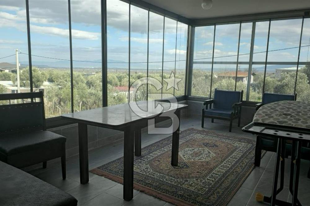 Kemalpaşa Ören’de Satılık Besi Damlı Çiftlik Evi