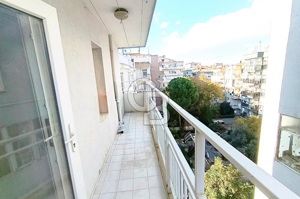 Girne Caddesi Yol Üzeri 3+1 Asansörlü Kiralık Daire