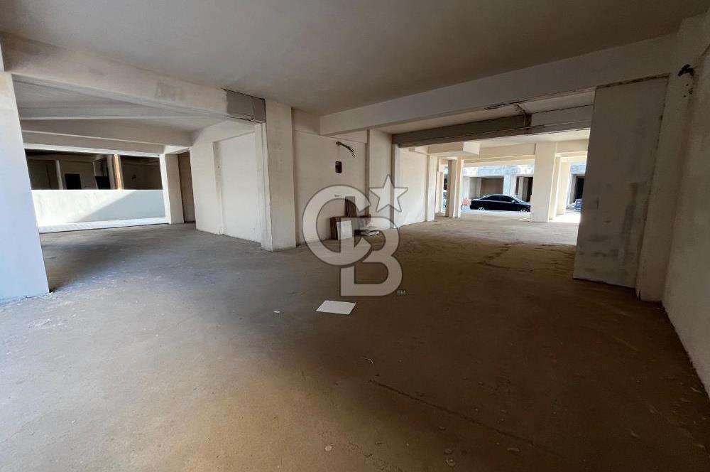 MUSELAND'DAN MENEMEN SEYREK MEYDANDA SATILIK PRESTİJLİ DÜKKAN MAGAZA 