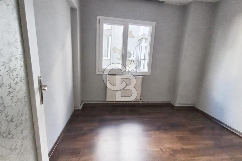 Girne Caddesi Yol Üzeri 3+1 Asansörlü Kiralık Daire