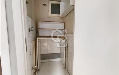 Girne Caddesi Yol Üzeri 3+1 Asansörlü Kiralık Daire