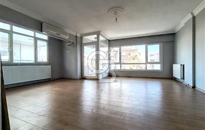 Girne Caddesi Yol Üzeri 3+1 Asansörlü Kiralık Daire