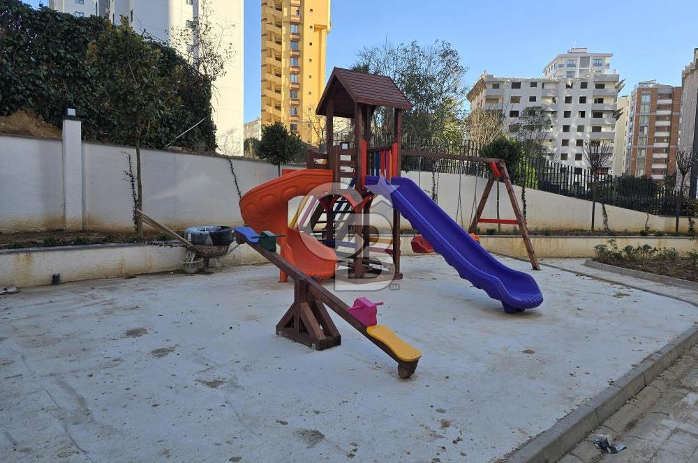 BOSTANCI MODERN SİTESİNDE NET 75M2 2 BANYOLU 2+1 KİRALIK DAİRE