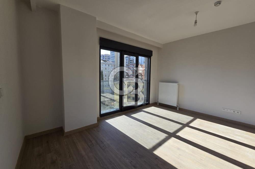 BOSTANCI MODERN SİTESİNDE NET 75M2 2 BANYOLU 2+1 KİRALIK DAİRE