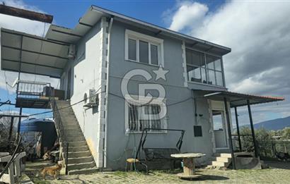 Kemalpaşa Ören’de Satılık Besi Damlı Çiftlik Evi