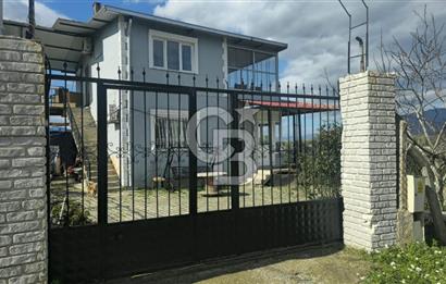 Kemalpaşa Ören’de Satılık Besi Damlı Çiftlik Evi