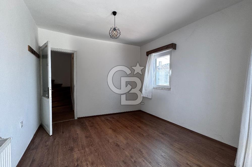 Çanakkale Dardanos’ta Denize Sıfır 3+1 Kiralık Villa