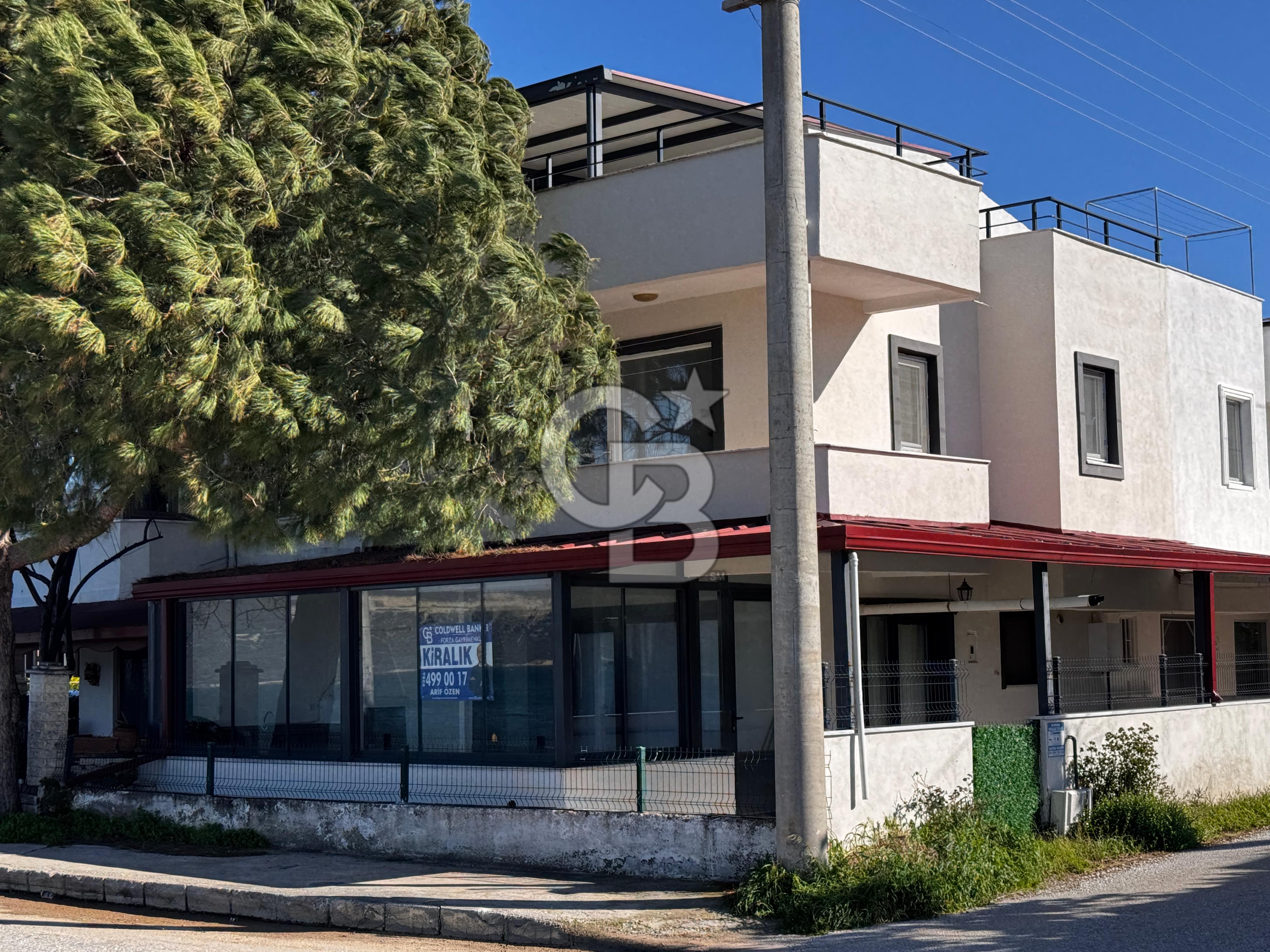 Çanakkale Dardanos’ta Denize Sıfır 3+1 Kiralık Villa