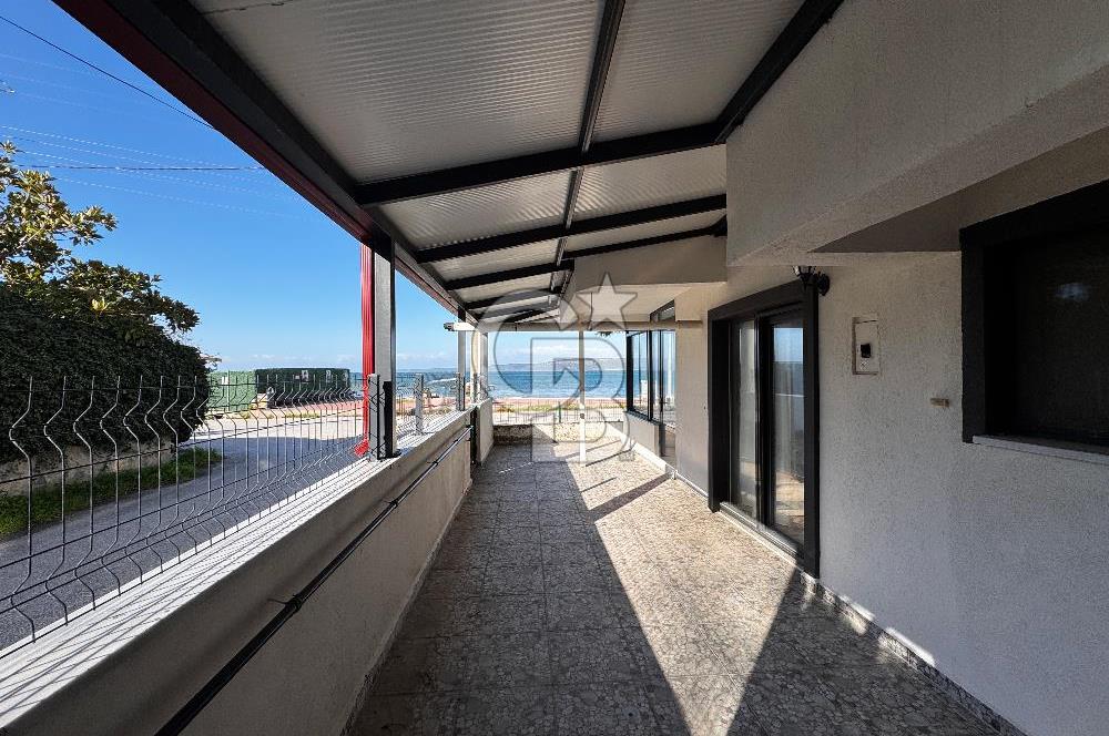 Çanakkale Dardanos’ta Denize Sıfır 3+1 Kiralık Villa