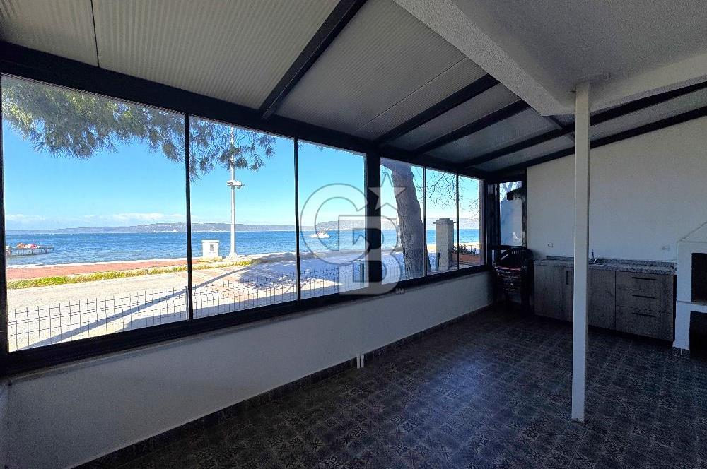 Çanakkale Dardanos’ta Denize Sıfır 3+1 Kiralık Villa