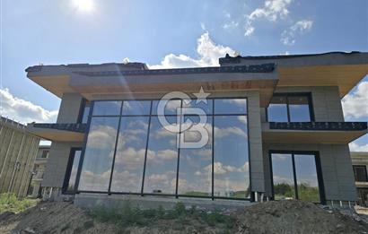 CB PREMIUM'DAN BATI MAHALL DE FIRSAT SATILIK VİLLA