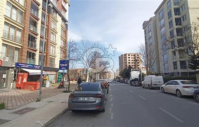 Adnan Kahveci mahallesi Esentepe caddesinde 125m2 Satılık Dükkan