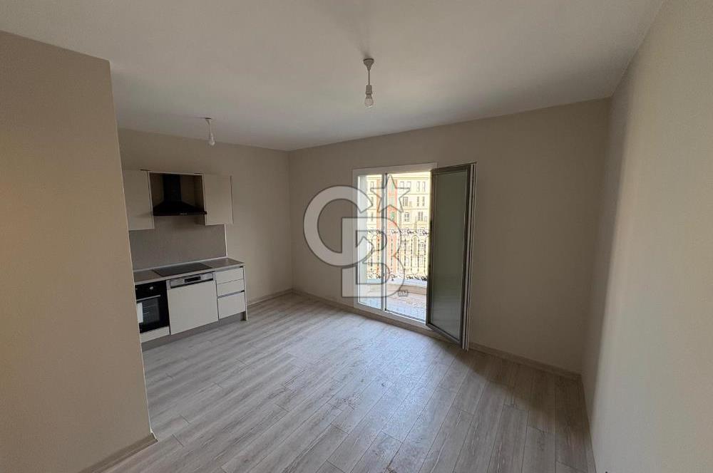 MEYDAN ARDIÇLI'DA 1+1 BALKONLU MEYDAN CEPHELİ KİRALIK DAİRE