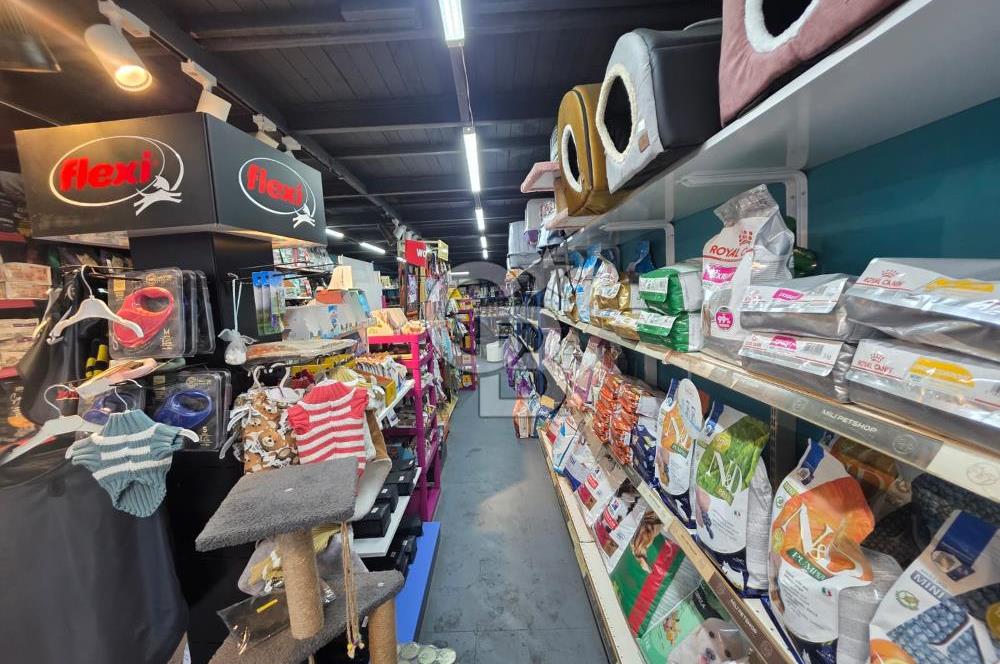 ÜSKÜDAR DEVREN KİRALIK BOŞ DÜKKAN