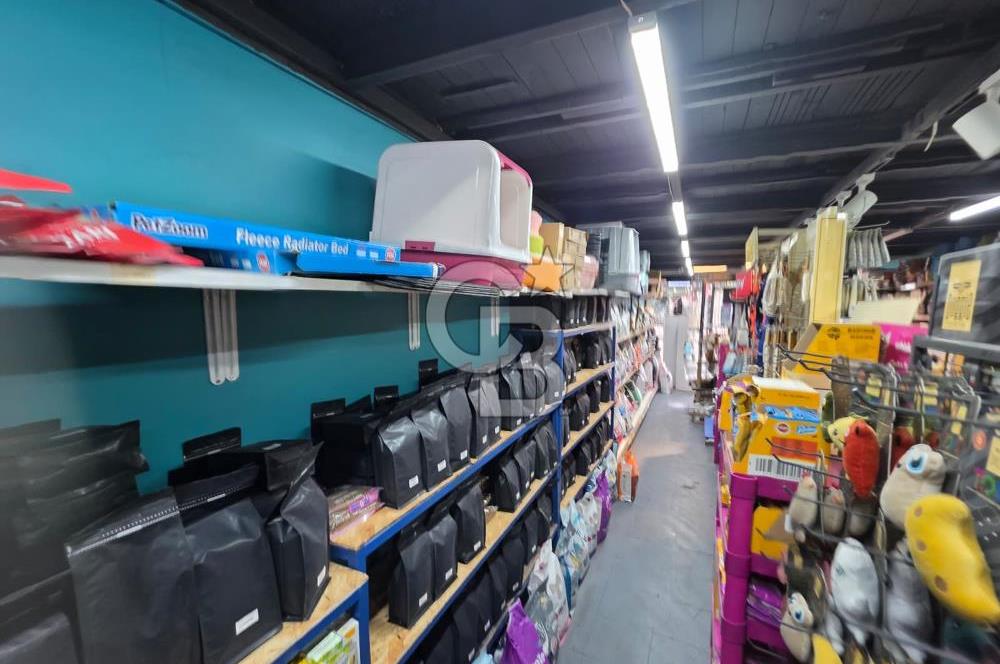 ÜSKÜDAR DEVREN KİRALIK BOŞ DÜKKAN