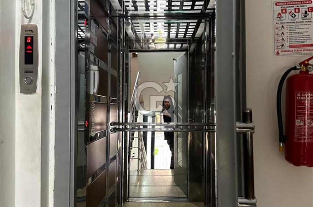 Çanakkale Merkez'de Site İçi Geniş ve Kullanışlı Kiralık 3+1 Daire!