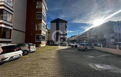 Çanakkale Merkez'de Site İçi Geniş ve Kullanışlı Kiralık 3+1 Daire!