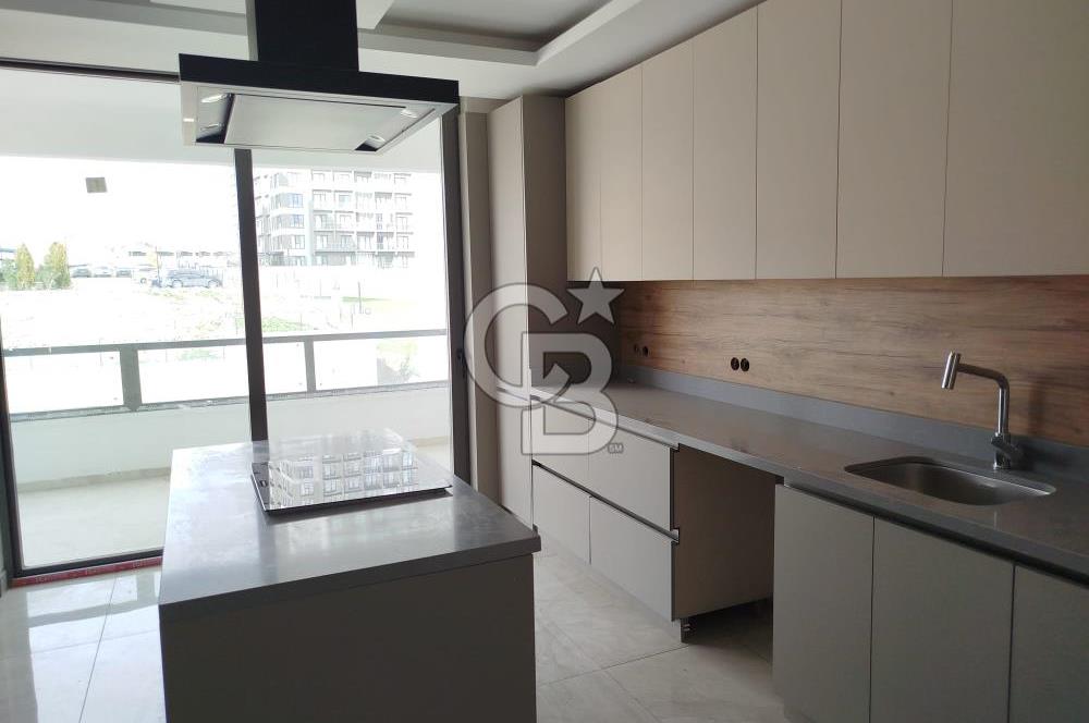 ÇAKIRLAR KATRE ROYAL SİTESİNDE GENİŞ 4+1 SATILIK