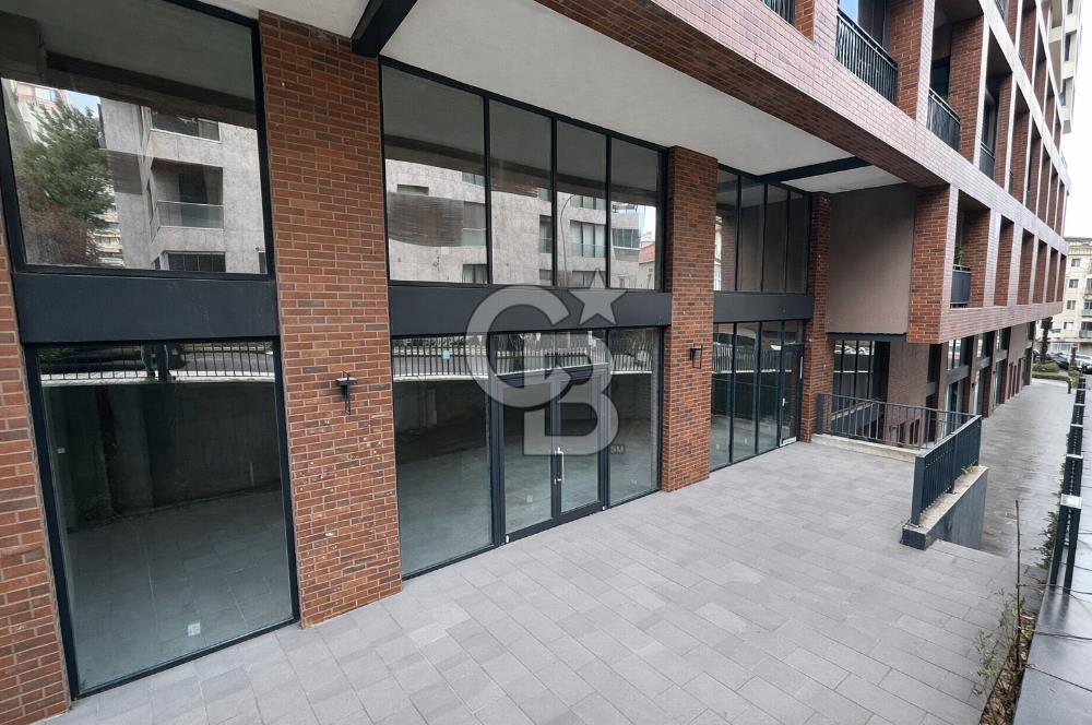 ACIBADEM KONAKLARI 13M CADDE CEPHELİ ÖN KULLANIMLI 341 M2 DÜKKAN