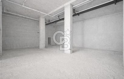 ACIBADEM KONAKLARI 13M CADDE CEPHELİ ÖN KULLANIMLI 341 M2 DÜKKAN