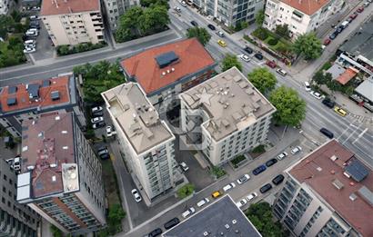 FENERYOLU BAĞDAT CD. 1.BİNA KONUMLU 172m² ÖN KULLANIMLI MAĞAZA