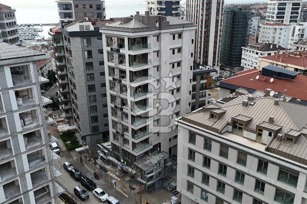 FENERYOLU BAĞDAT CD. 1.BİNA KONUMLU 172m² ÖN KULLANIMLI MAĞAZA