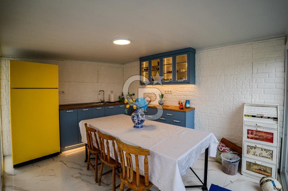 İZMİR BAYINDIR'DA 4+1 HAVUZLU İSKANLI SATILIK MÜSTAKİL VİLLA