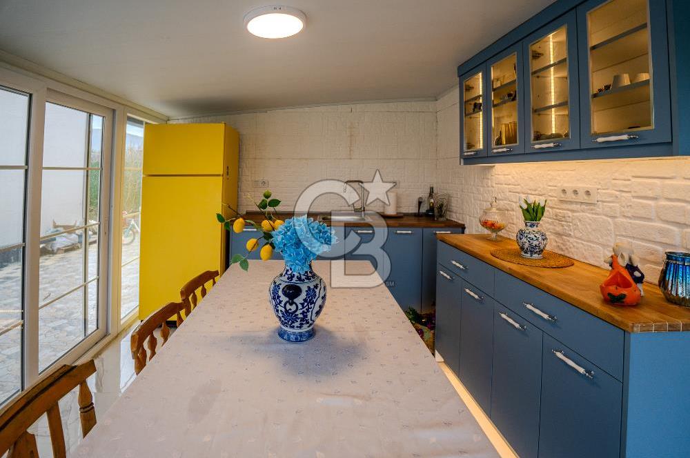 İZMİR BAYINDIR'DA 4+1 HAVUZLU İSKANLI SATILIK MÜSTAKİL VİLLA