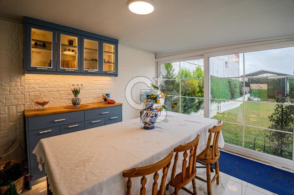 İZMİR BAYINDIR'DA 4+1 HAVUZLU İSKANLI SATILIK MÜSTAKİL VİLLA