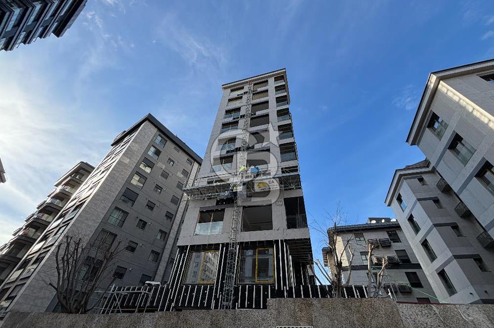 FENERYOLU BAĞDAT CD. 1.BİNA KONUMLU 172m² ÖN KULLANIMLI MAĞAZA