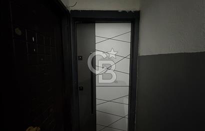 Karşıyaka Çarşı’nın Kalbinde SATILIK  Büro / Ofis – Merkezi Konumda